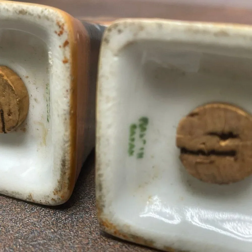 Vintage Windmill Salt & Pepper Shakers – Gold Leaf Tops, Porcelain 1940's
